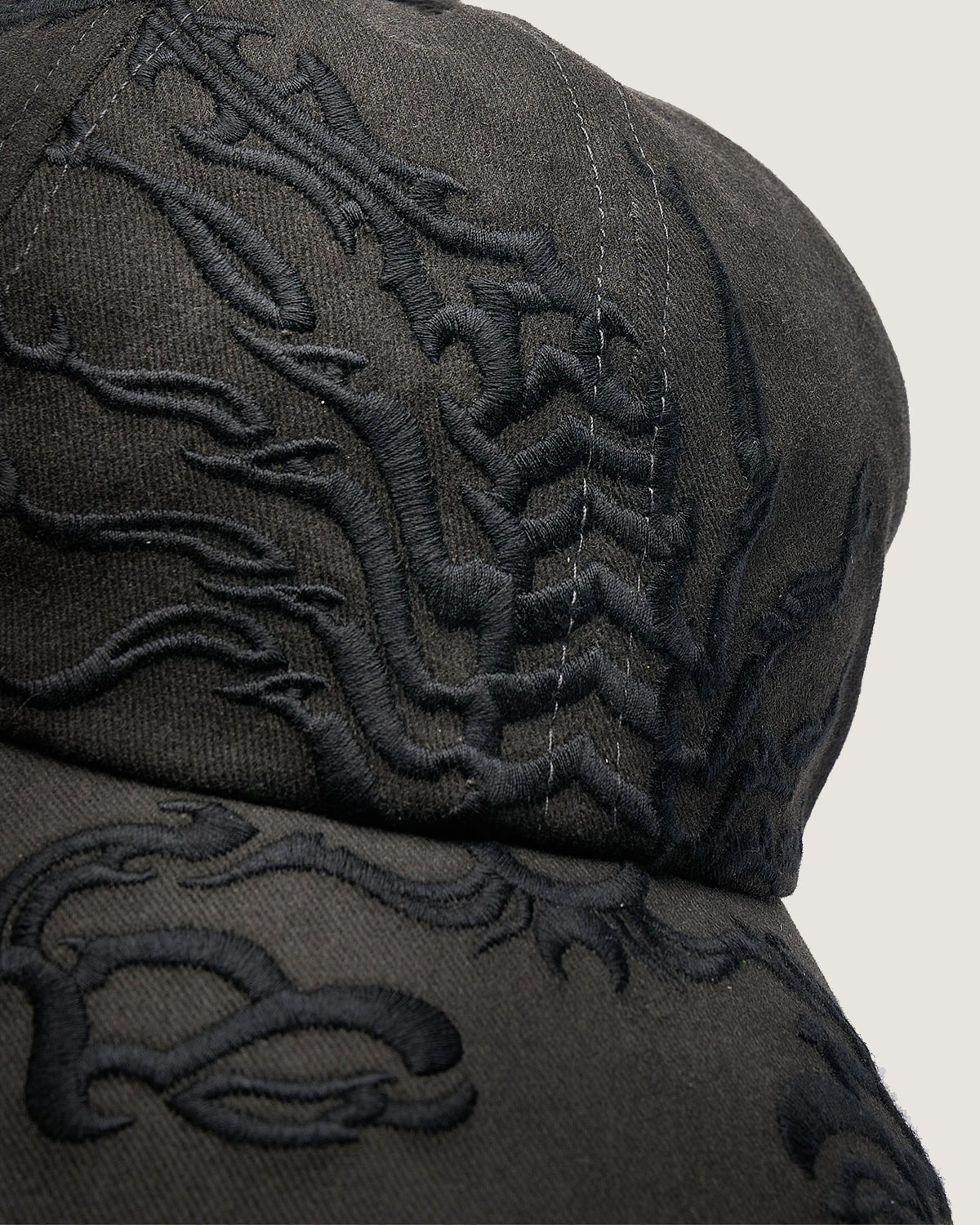 Cappello baseball iconic "Iron" - Image 4