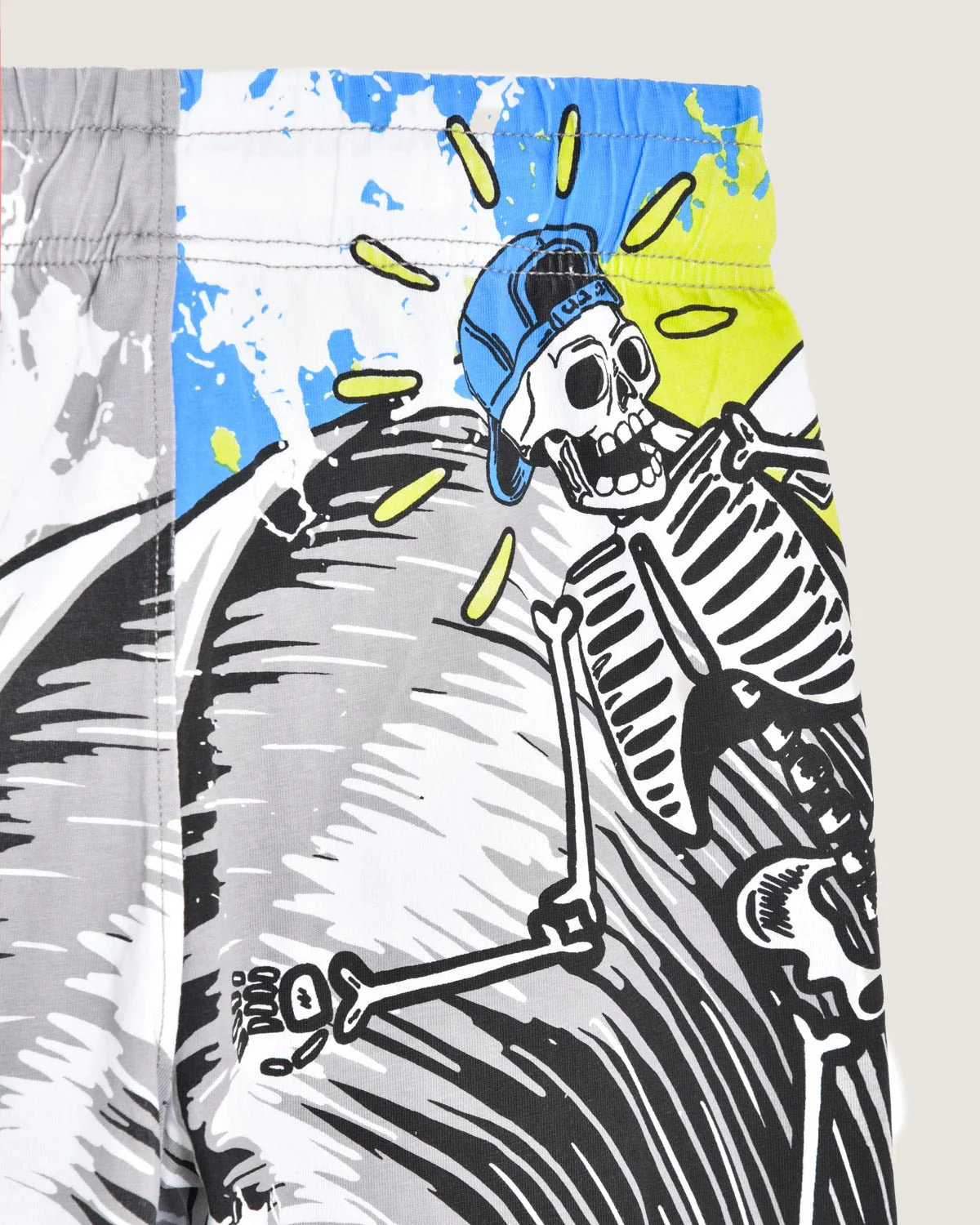 Bambino | Bermuda School Of Surf Color Carbone In 100% Cotone Con Stampa "Out There Mas Fina" - Image 4