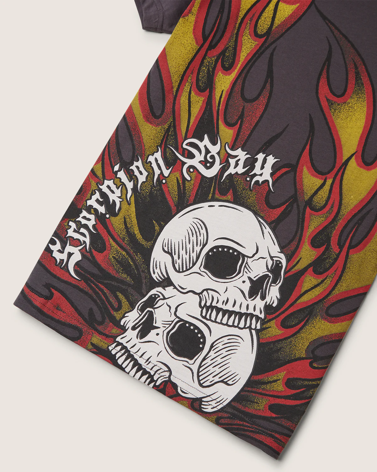 T-shirt stampata "Skulls on fire" bambino - Image 3