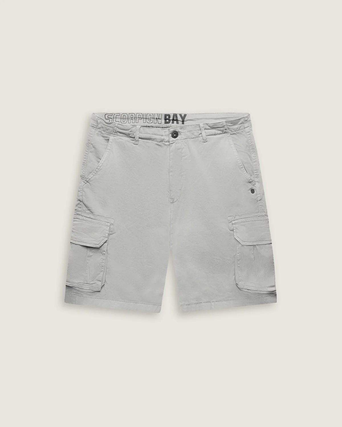 Bermuda cargo iconic con logo ricamato sul retro uomo