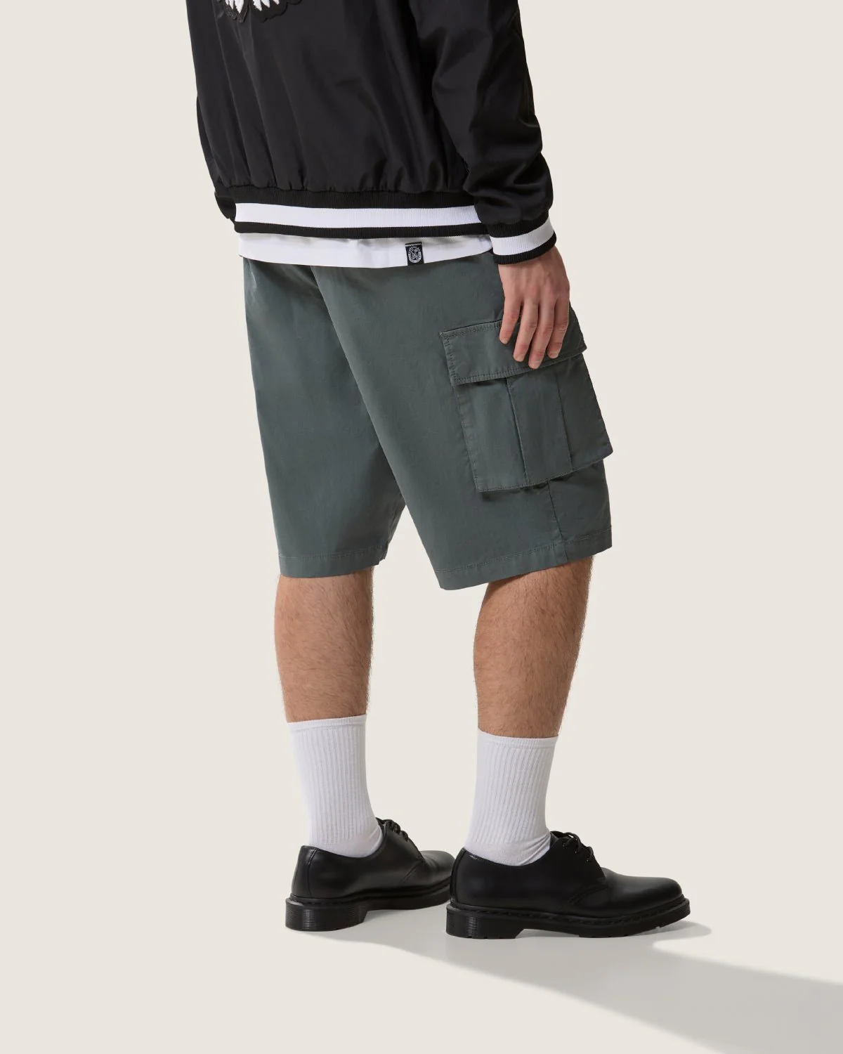 Bermuda cargo essential uomo - Image 4