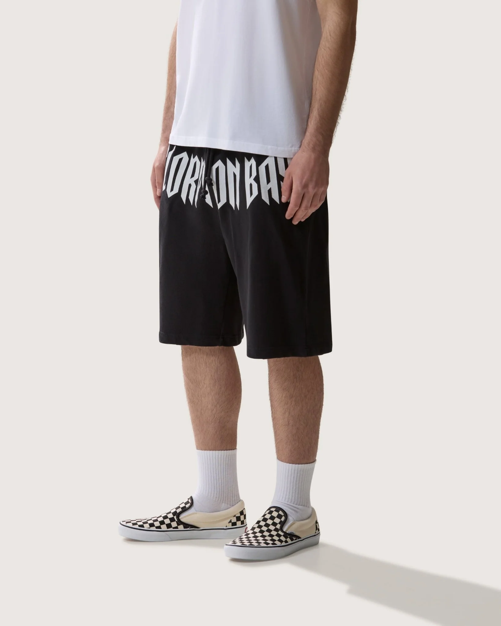 Bermuda in felpa "Gothic Lettering" uomo - Image 2