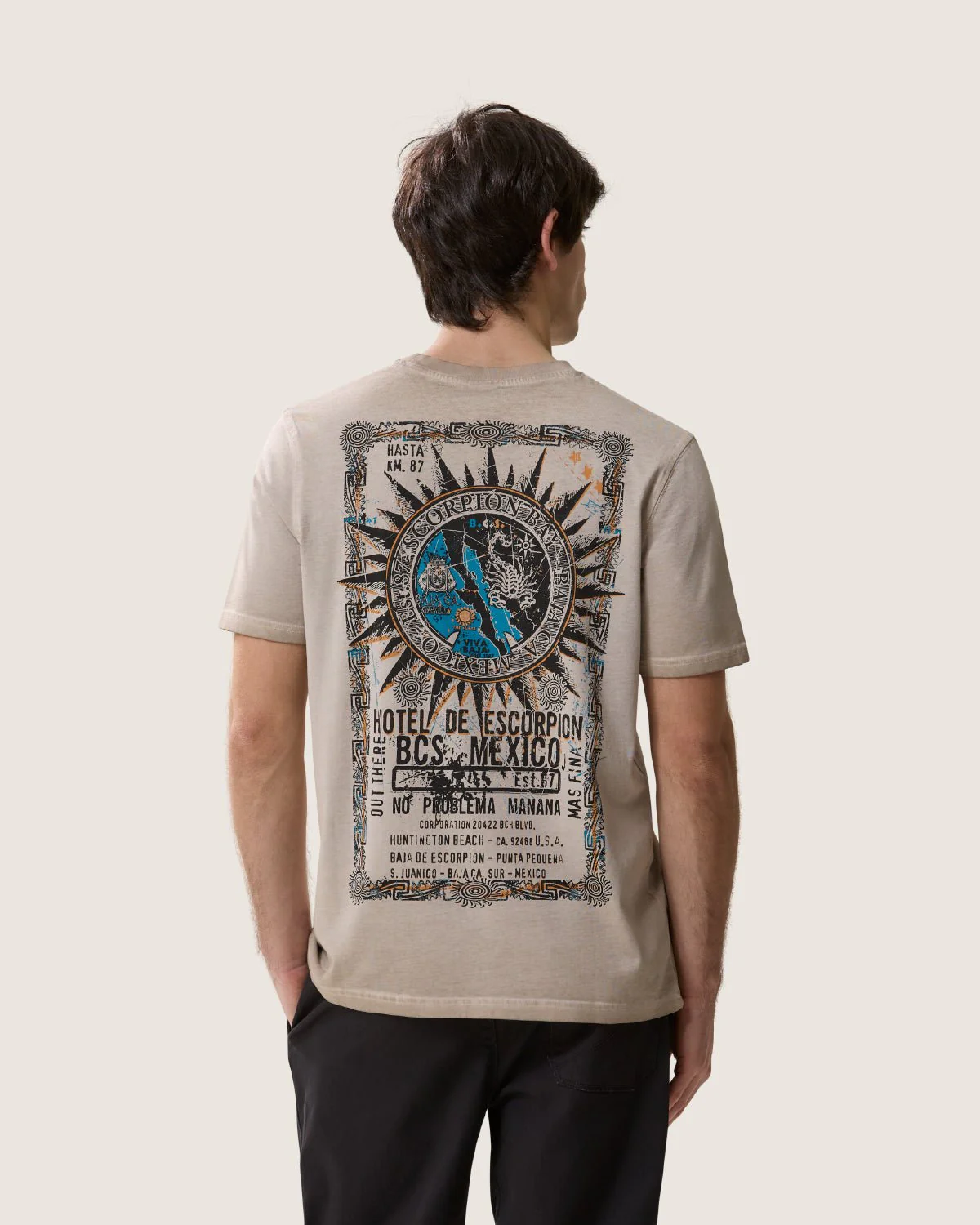 T-shirt stampata "Hotel Map" uomo - Image 4