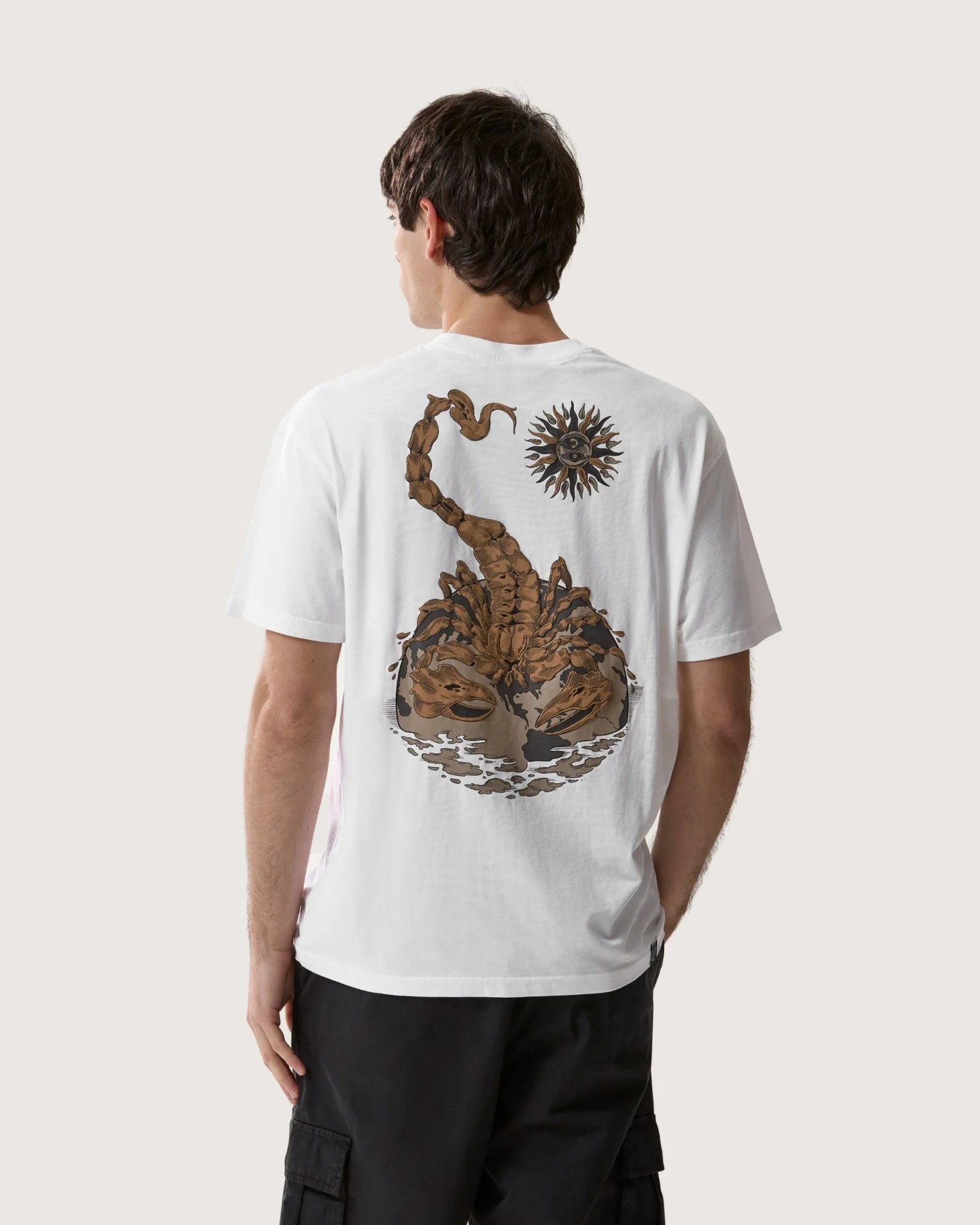 T-shirt stampata "Wild Scorpion" uomo - Image 2