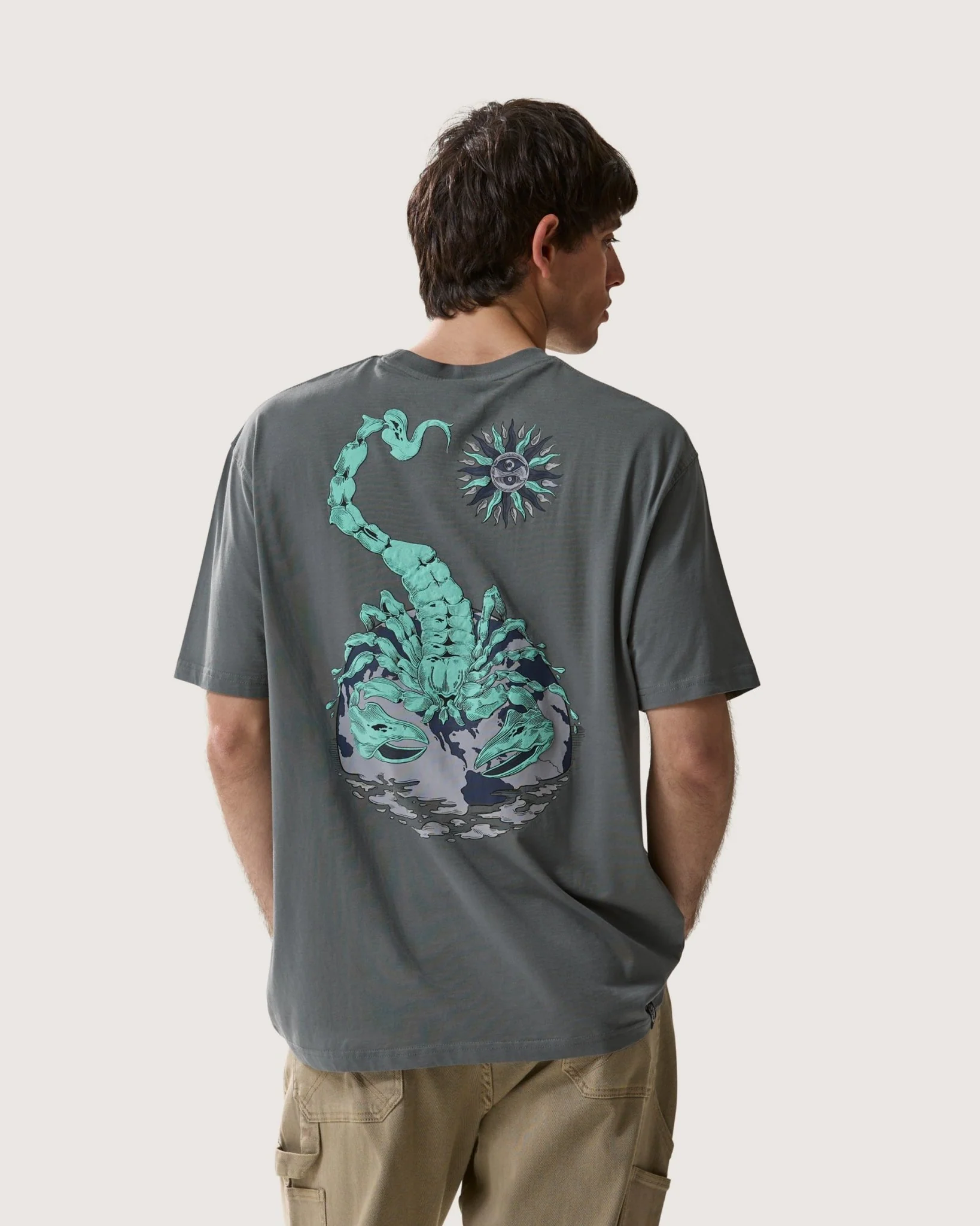 T-shirt stampata "Wild Scorpion" uomo - Image 2