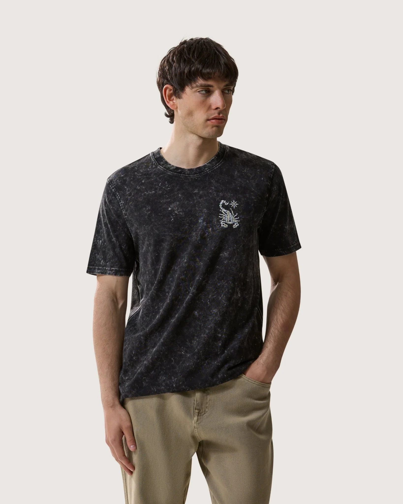 T-shirt stampata "Sacred Heart" uomo - Image 4